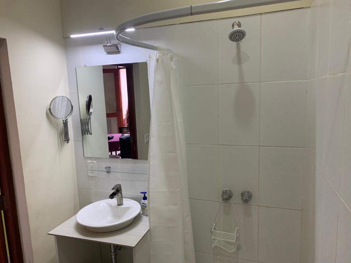 Apartamentos Casa Amarilla Granada Eksteriør billede
