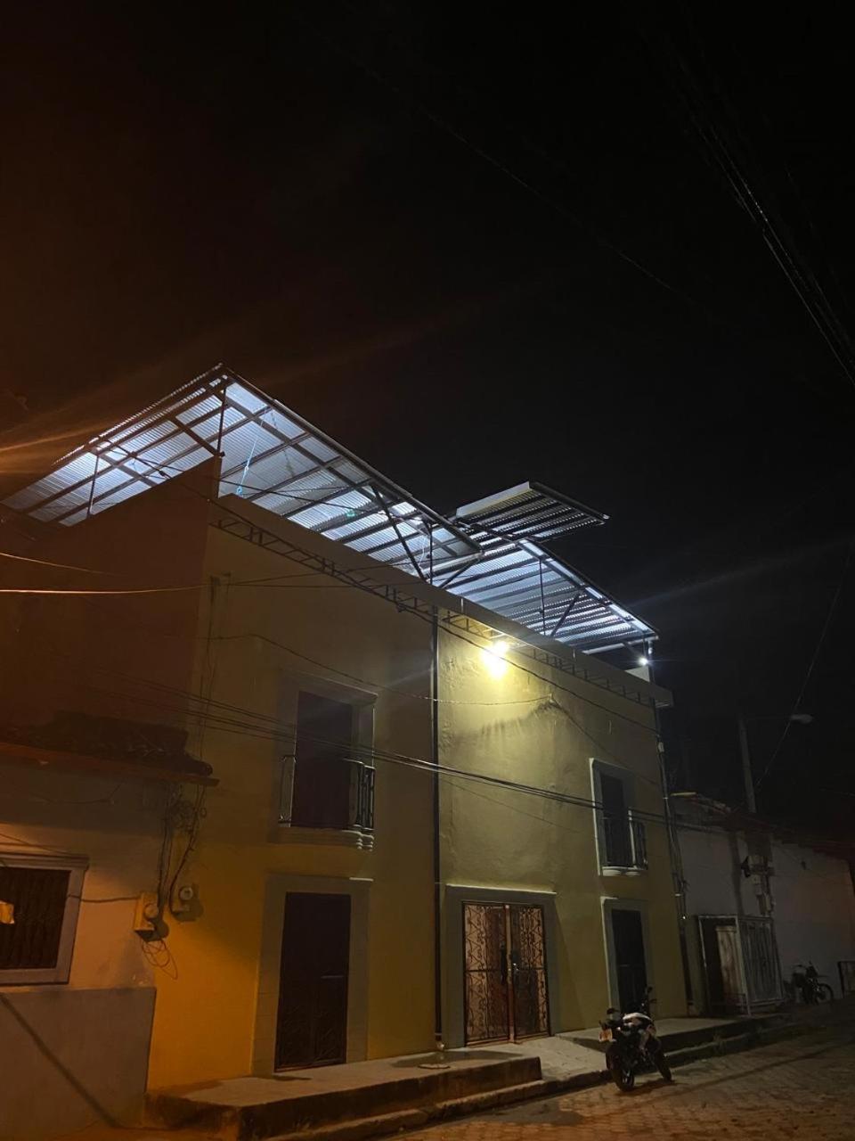 Apartamentos Casa Amarilla Granada Eksteriør billede