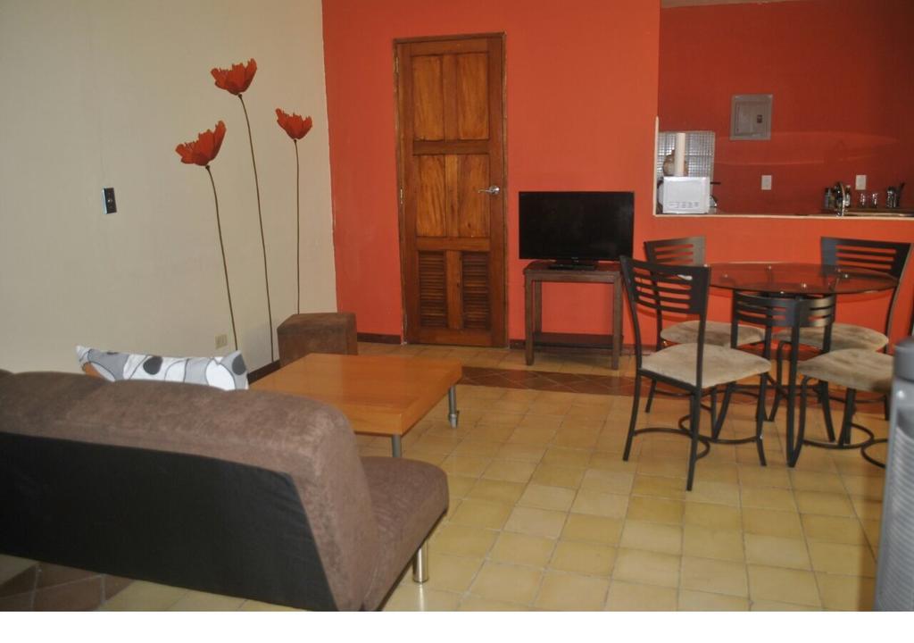 Apartamentos Casa Amarilla Granada Eksteriør billede