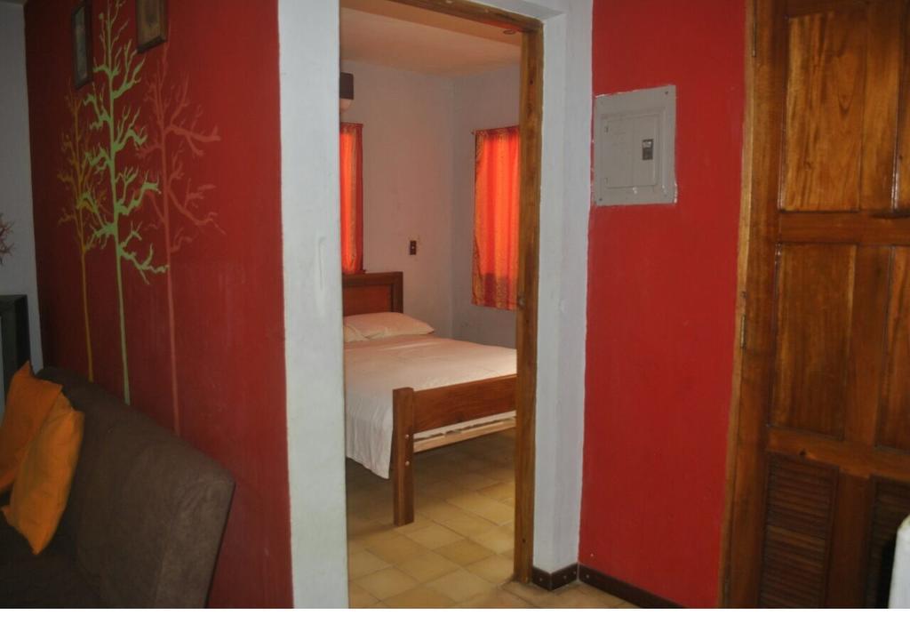 Apartamentos Casa Amarilla Granada Eksteriør billede